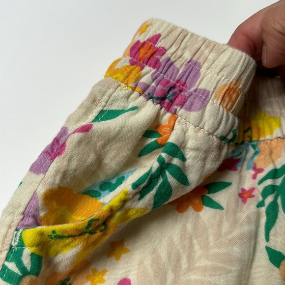 Cat and Jack Girls’ Gauze Short Set Size 6/7 (small) - Picture 10 of 16